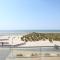 Apartment in Nieuwpoort with the beach