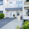 Das Solaris 2 Beach Apartment mit Balkon, Gemeinschaftssauna und Grillplatz