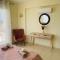 Nissi Elena sunny cozy apt