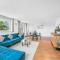 Riverside Balcony Apartments, 10 minutes from Oxford Circus