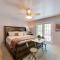 Layton CabinandSpa with Private Sauna and Hot Tub!