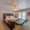 Layton CabinandSpa with Private Sauna and Hot Tub!