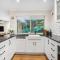 Wattle Cottage - A Stylish Hinterland Escape