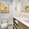 Comfort Inn & Suites Sacramento - University Area