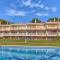 Poolbeach V