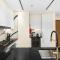 Premium Burj Khalifa View & Private Jacuzzi