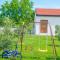 Holiday Home The Olive Escape