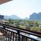Bountang Mountain View Riverside Hotel