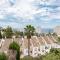 Beautiful views family townhouse steps from the BEACH