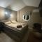 Villa ELi - Luxury Nature Getaway - Strategically located for Beach Exploration - Onsite Power for Electric Vehicle