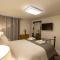 2 Bed - The Sandringham Suite by Smart Welcomes