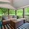 Saugatuck Farmhouse