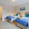 5 Bed in Woodbridge 72724