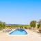 Villa Lime Tree