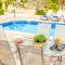 Villa Lime Tree