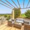 Villa Lime Tree
