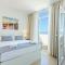 Sunset Split Rooms