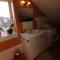 Orange Loft Apartment