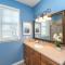 Blue Haven Beach House - Peek at Gulf Heated Pool Elevator 4 Min Walk to Beach Games