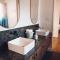 Lakeview Mid Century Luxury Cottage