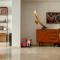 Beachfront apartment with 2 Workspaces, Kids Room & Pool