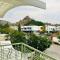 Private & Elegant 3BHK villa, Hillside Hideaway, 10 mins from MH Bus Stand