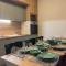 Villa Deja Vu Private Jacuzzi & Sauna, Fireplace, 3 Bedrooms, near Bansko