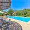 Villa Mas by Villa Plus