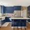 Wine Country Modern Farmhouse With Heated Pool, Hot Tub, Cybertruck