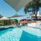 Wine Country Modern Farmhouse With Heated Pool, Hot Tub, Cybertruck
