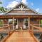 Tennessee Whiskey cabin
