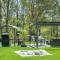 Stylish, Scenic Rural Retreat