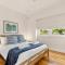 Brae View House - By Latitude South Coast