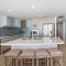 Oceans Apt 203- 5-Star Luxury Beachfront Escape