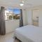 MAINSAIL8- MOOLOOLABA BEACH