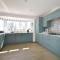 4 bed in Bude 88299