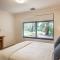 Peppermint Retreat - ultimate bush getaway, air-con