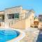 Villa Pandora Limni by Villa Plus
