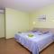 Villa Lurdes by Villa Plus