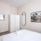 Spacious & Bright 3BR Apt Near the Beach & Port with Shelter by Sea N Rent