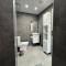 Makenzy Mermaid 2 Bedroom Apartment