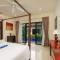 VILLA SAVU| 3 Bedroom Private Pool Villa in popular location near Naiharn Beach