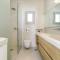 Salt & Stone Beachfront Retreat by Estia Salt & Stone Beachfront Retreat by Estia