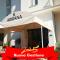 Hotel Adriana