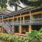 Urban Oasis 4BD House close to FQ & City Hot Spots