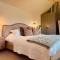 Halford House - Adults Only