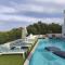 Akefalou Bay Villa
