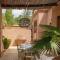 Lankah - Authentic villa with private heated pool close to city center