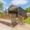 Woods Meadow Glamping - Slow Mornings, Peaceful Days, Relaxing Stay - Family & Pet Friendly Lodges - Woodland Escape
