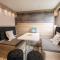 Woods Meadow Glamping - Slow Mornings, Peaceful Days, Relaxing Stay - Family & Pet Friendly Lodges - Woodland Escape